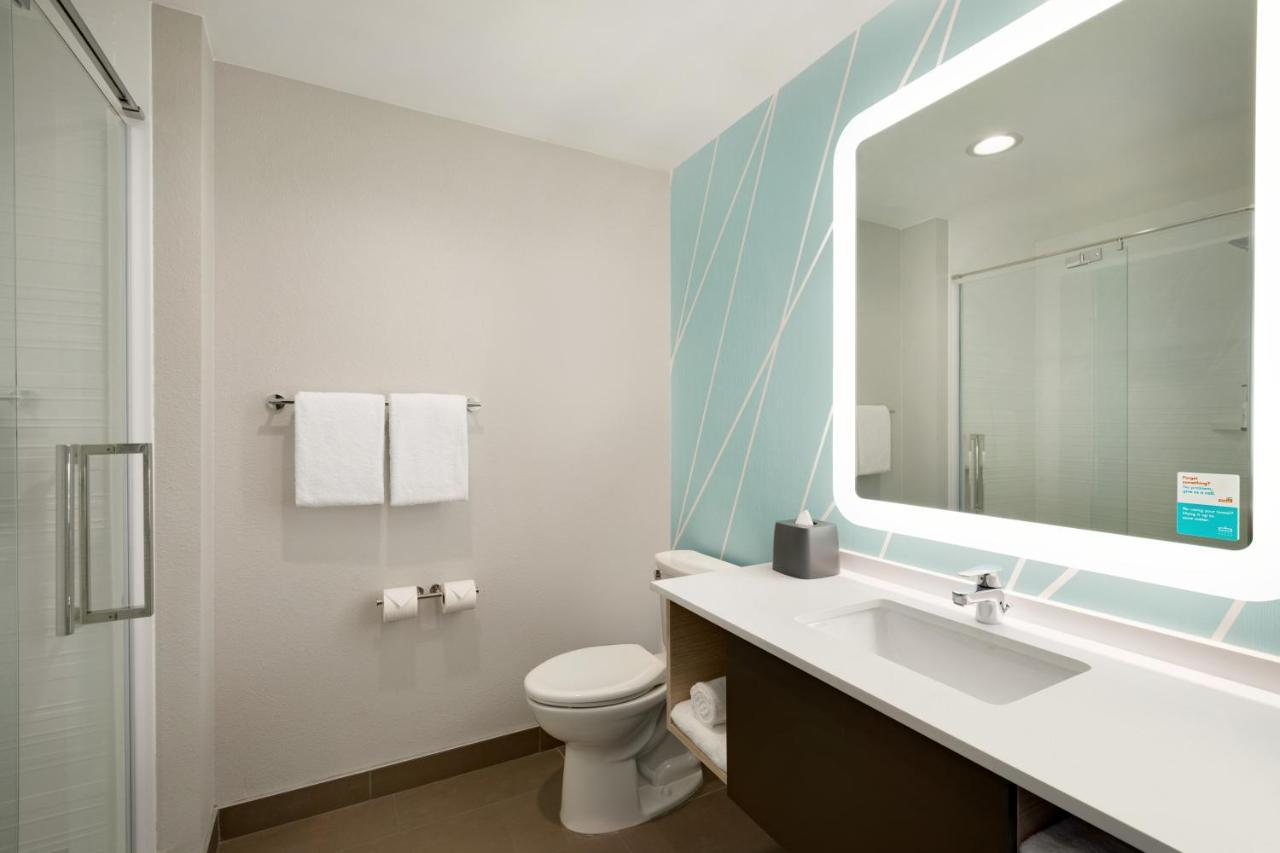 Avid Hotels - Orlando International Airport By Ihg Buitenkant foto